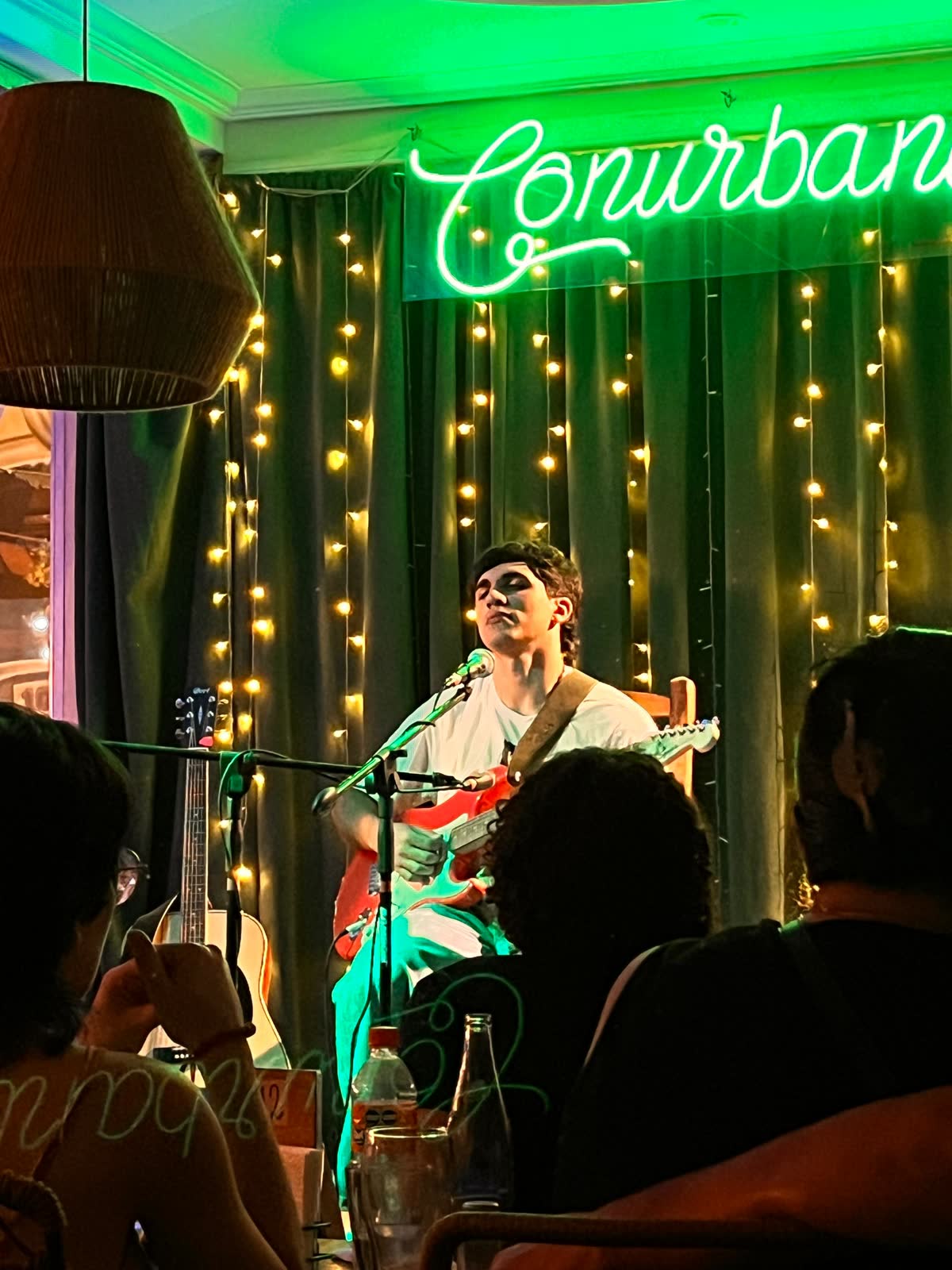 Primer show — en vivo