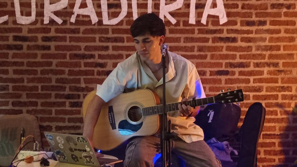 La Curaduria - Rodrigo en vivo